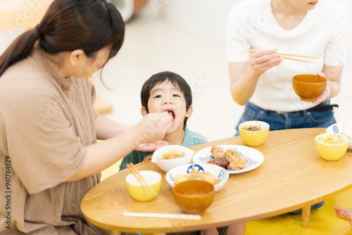 親子食堂イメージ photo