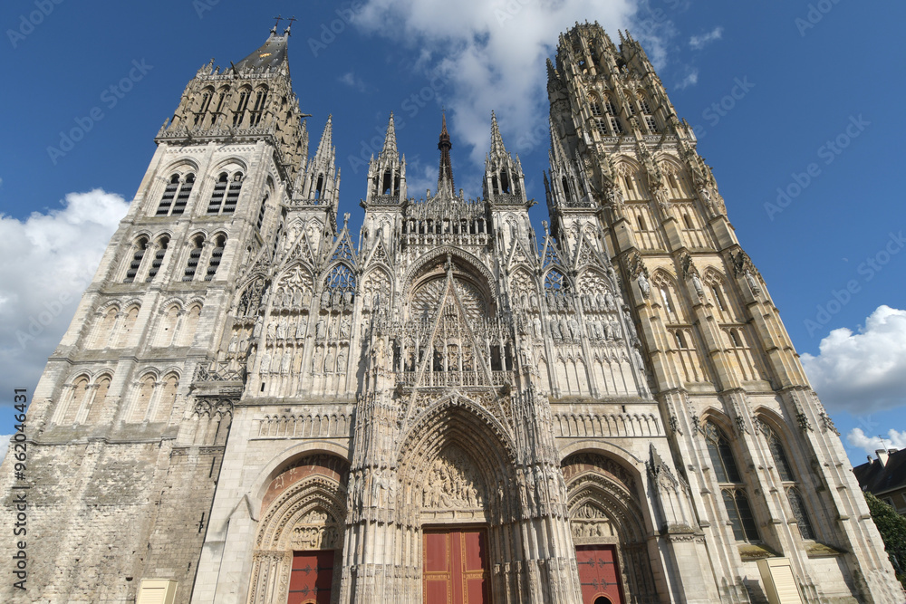 Fototapeta premium Notre-Dame Cathedral in Rouen is a 12th-century Gothic cathedral with tours, including the remains of a crypt of a Roman structure on site.