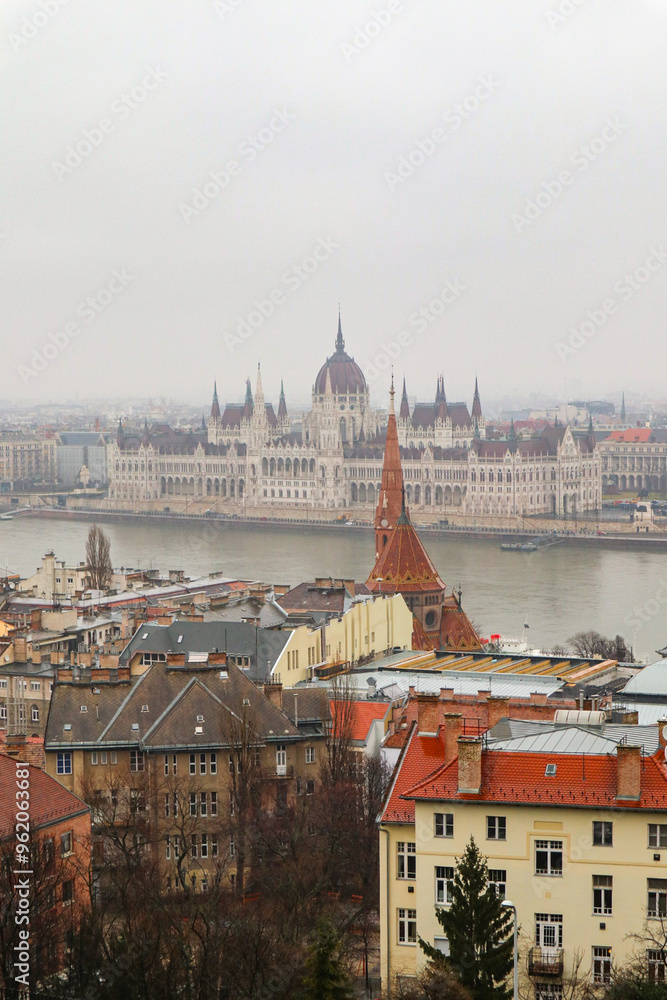 Fototapeta premium Scenic View of Danube River in Budapest, Hungary