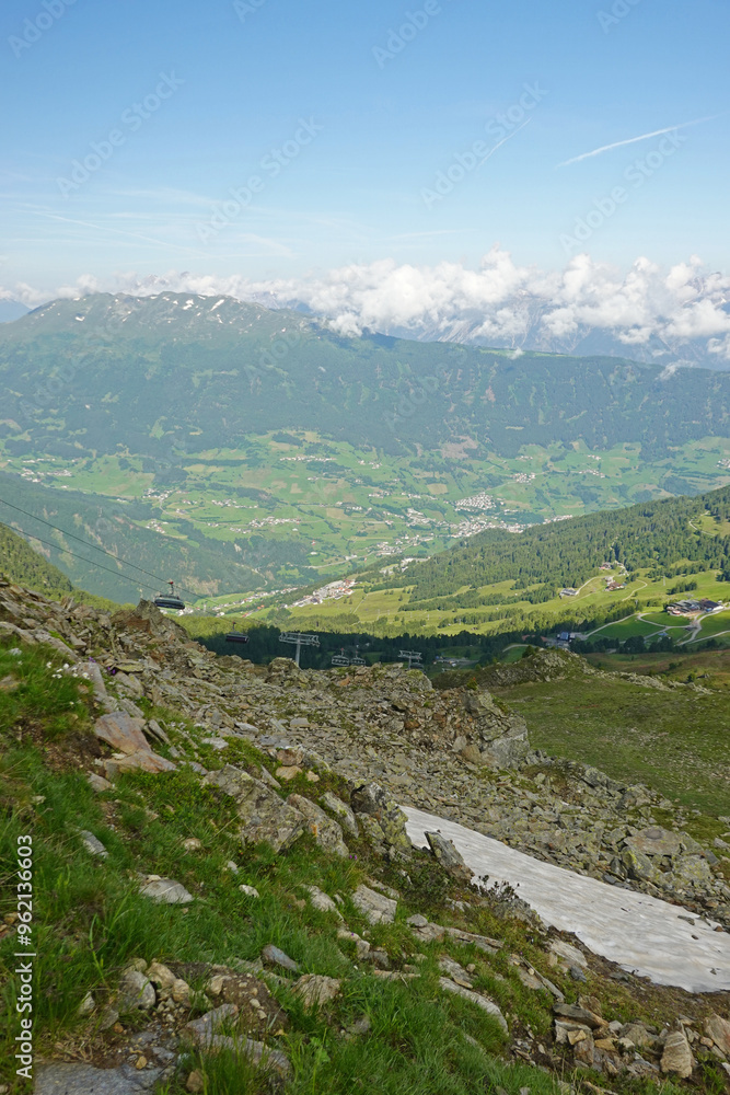 Naklejka premium Panorama opening from Hochzeiger mountain, Pitztal valley, Austria 