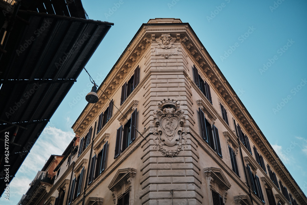 Fototapeta premium The streets of Rome at sunset