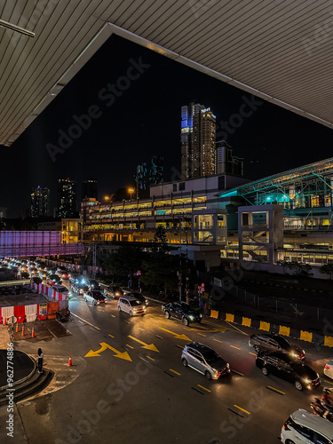 Fényképezés Modern Urban Malaysian Roadway during Evening Rush Hour Traffic Jam