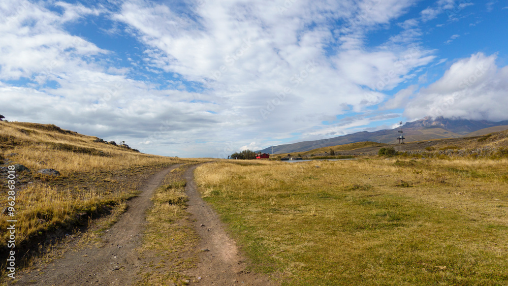 Fototapeta premium Riserva parco del vulcano Cotopaxi