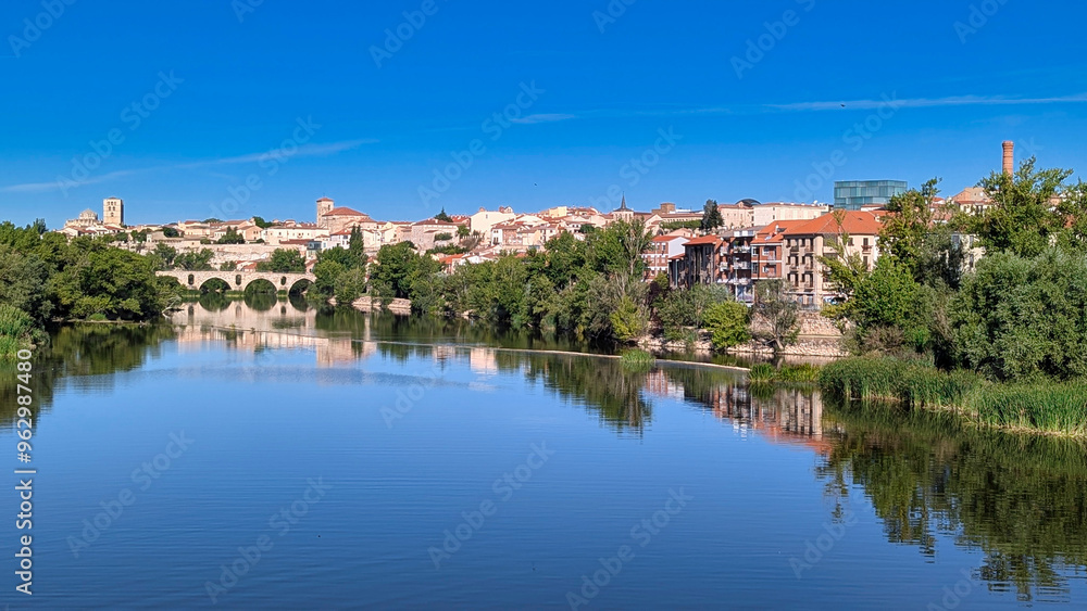 Zamora seen form Douro riverside, Zamora province, Spain Zamora seen form Douro riverside, Zamora province, Spain