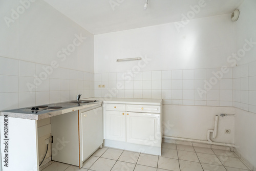 Empty and unfurnished brand new apartment