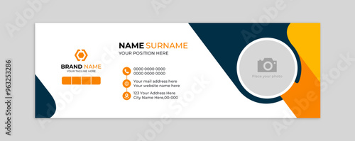 Modern and minimalist email signature template | Personal social media cover design