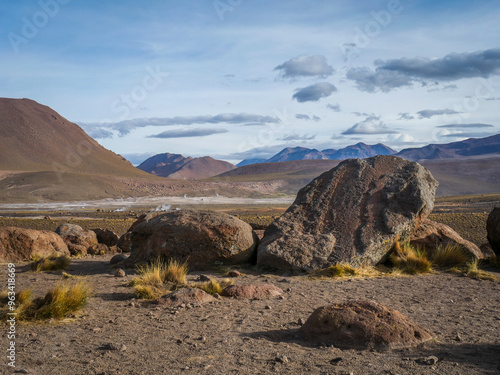 Paysage désertique du désert d'Atacama au Chili photo