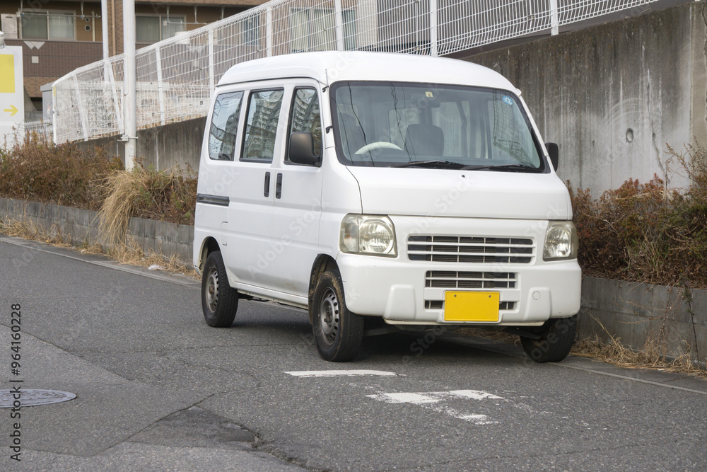 Fototapeta premium 道路の左側端 駐停車