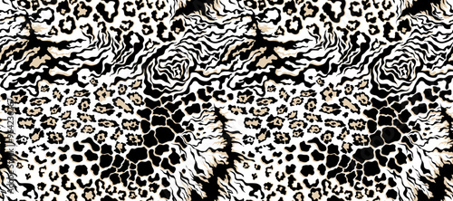 Seamless patchwork pattern. Hand draw animals pattern in vector. Tribal animals collage pattern.