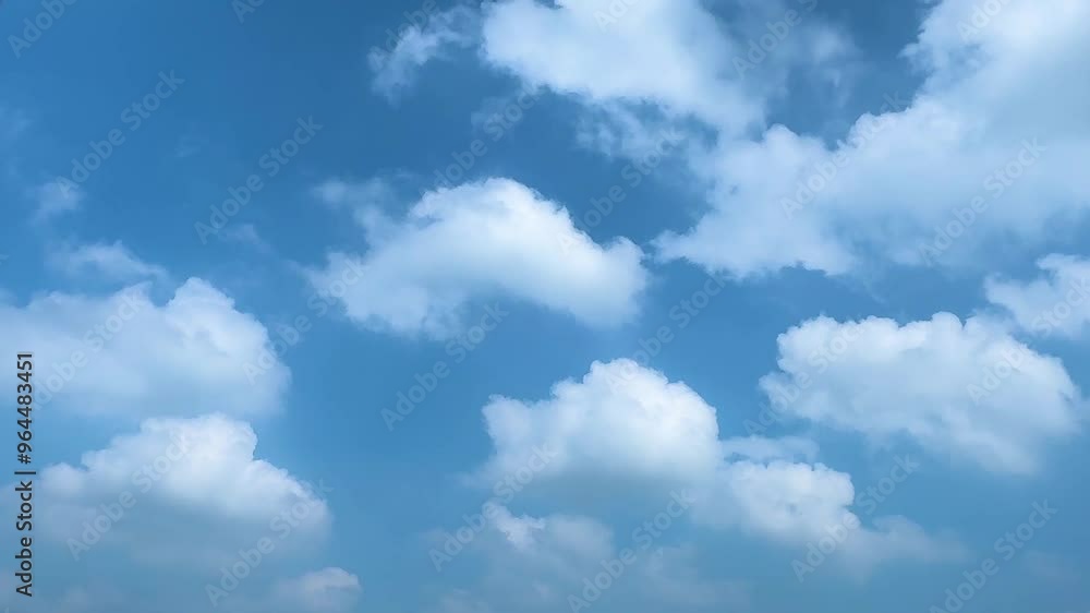 맑은 하늘에 구름 