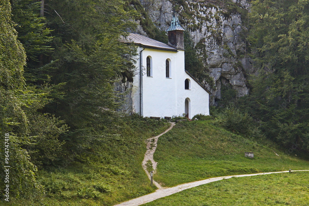 Φωτογραφία Church Falkensteinkirchlein at Wolfgangsee Lake, Salzkammergut, Upper Austria, A