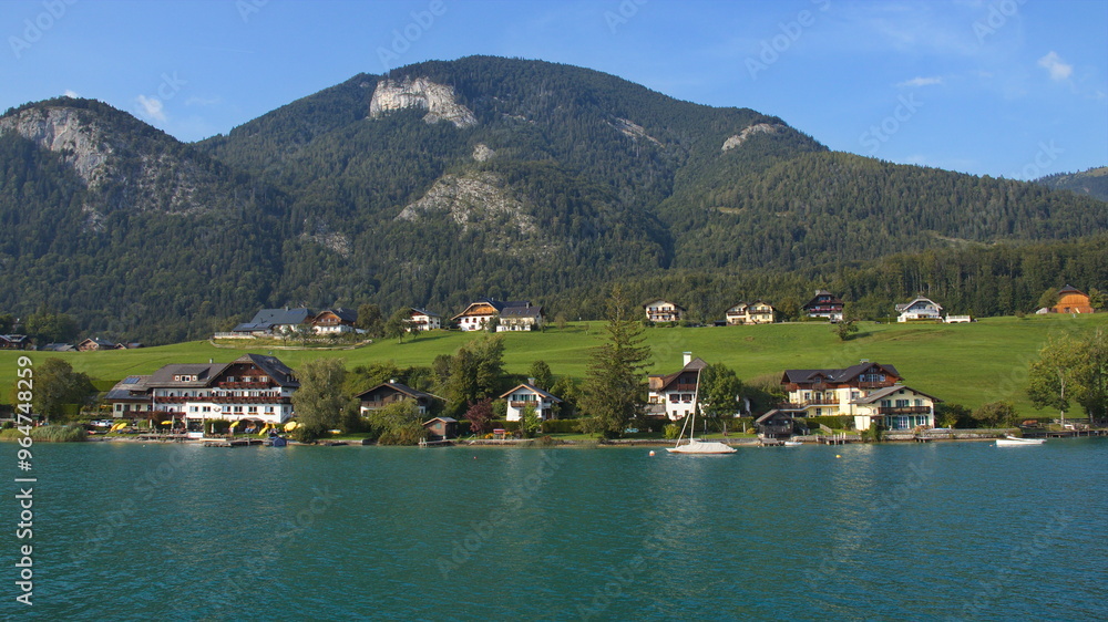 Obraz premium Landscape on northern shore of Wolfgangsee Lake, Salzkammergut, Upper Austria, Austria, Europe 