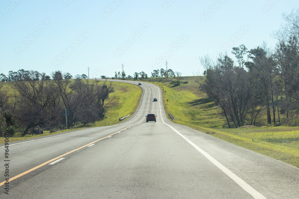 Fototapeta premium Curva en la ruta