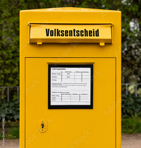 Wallpaper Mural Volksentscheid Torontodigital.ca