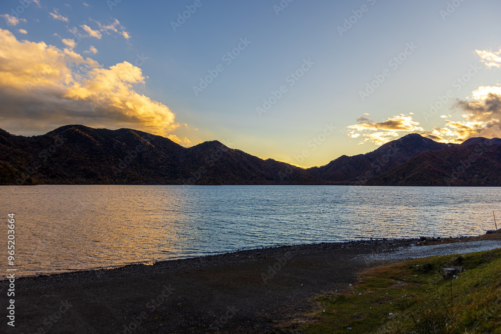 栃木県・奥日光 中禅寺湖の風景
栃木県・奥日光 中禅寺湖の風景