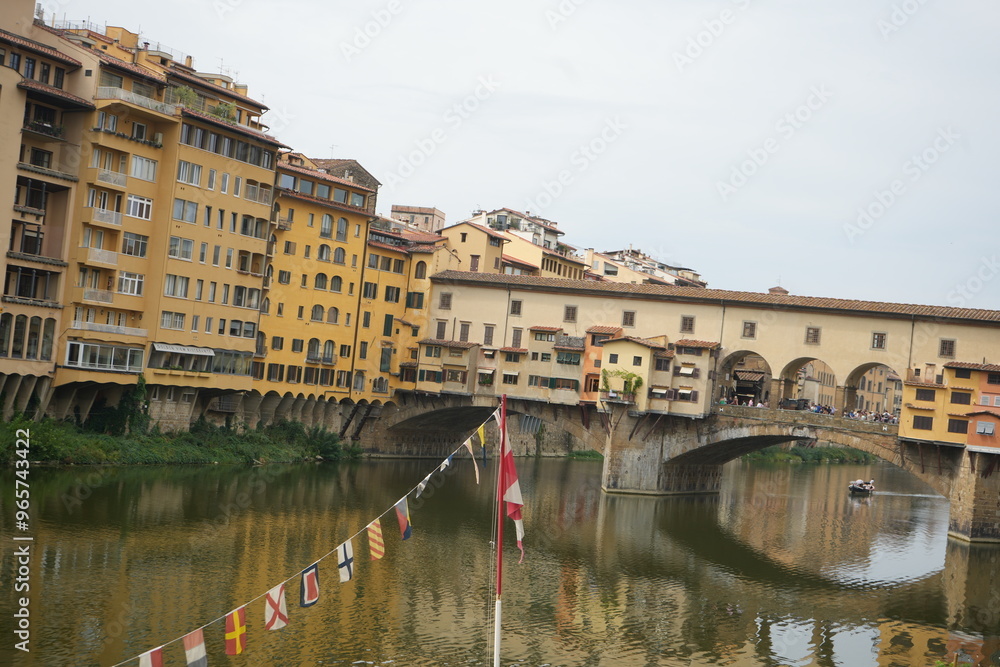 Fototapeta premium ponte vecchio florence italy