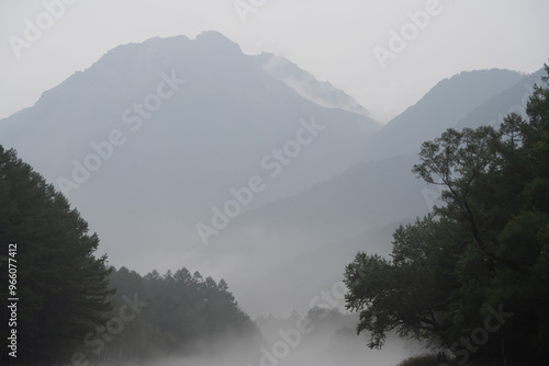 夏の上高地，梓川と河童橋／長野県 photo