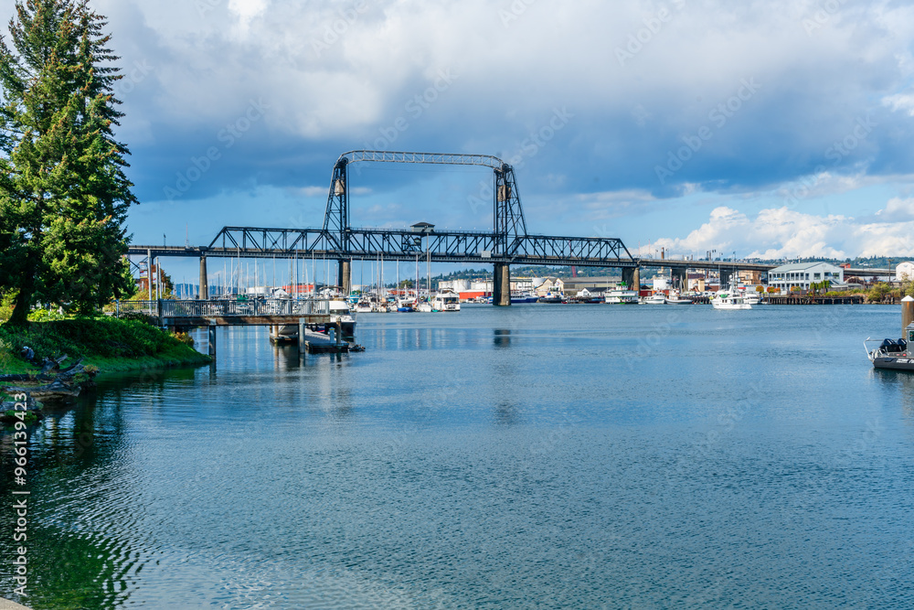 Fototapeta premium Tacoma Murray Morgan Bridge 3