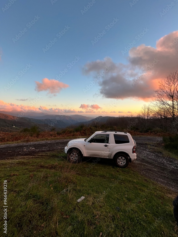 OFF-ROAD OFF-ROAD