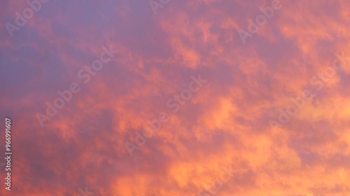 夕焼けの雲