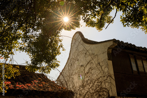 Wallpaper Mural roof of the house Torontodigital.ca
