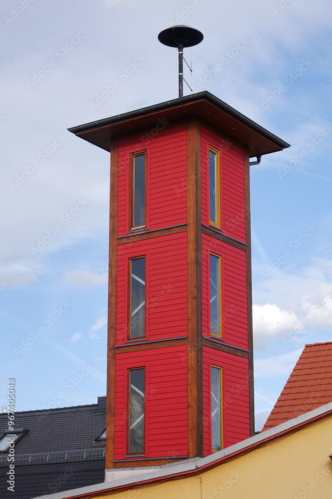 Schlauchturm des Feuerwehrhauses in Dietzenbach Schlauchturm des Feuerwehrhauses in Dietzenbach