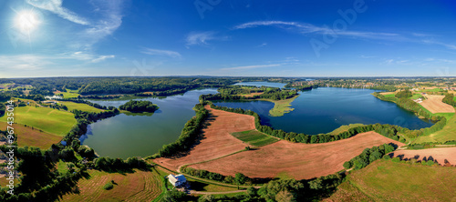  Kaszuby. Widok z lotu ptaka na jeziora: Białe, Rekowo i Kłodno. © Janusz Lipiński