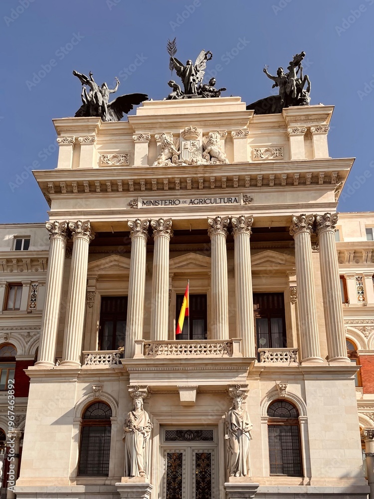 Obraz premium Edificio Madrid