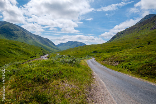 Obraz na płótnie Glen Etive in Scotland w salonie