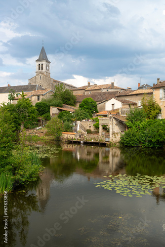 Rivière La Vonne, Sanxay, Vienne, 86, Region Nouvelle Aquitaine, France