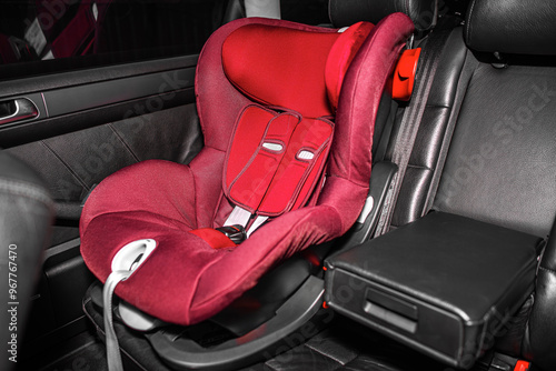 Obraz na płótnie Child car seat in the car. w salonie