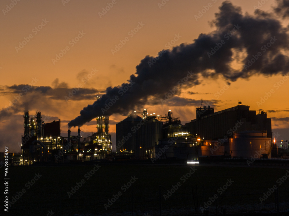 Obraz premium Polish producer of bioethanol and ethanol produced from corn grain. The production plant is located near Nysa in Poland. Methanol and ethanol plant.. View of methanol and ethanol factory.