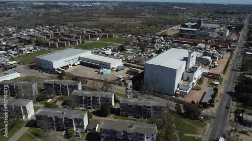 Vista aerea de Montevideo, donde se ve el compleo de viviendas CH67