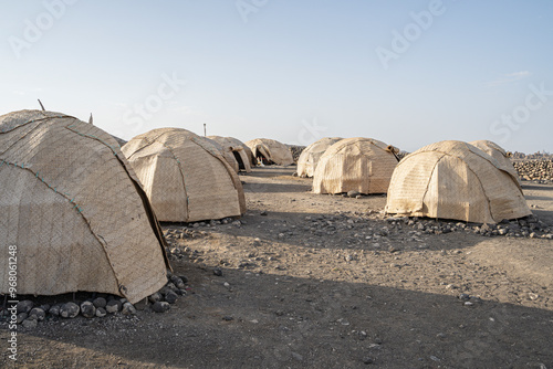 Obraz na płótnie Djibouti, Abbe lake area, local village w salonie