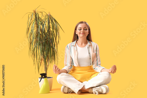 Young woman meditating in l...