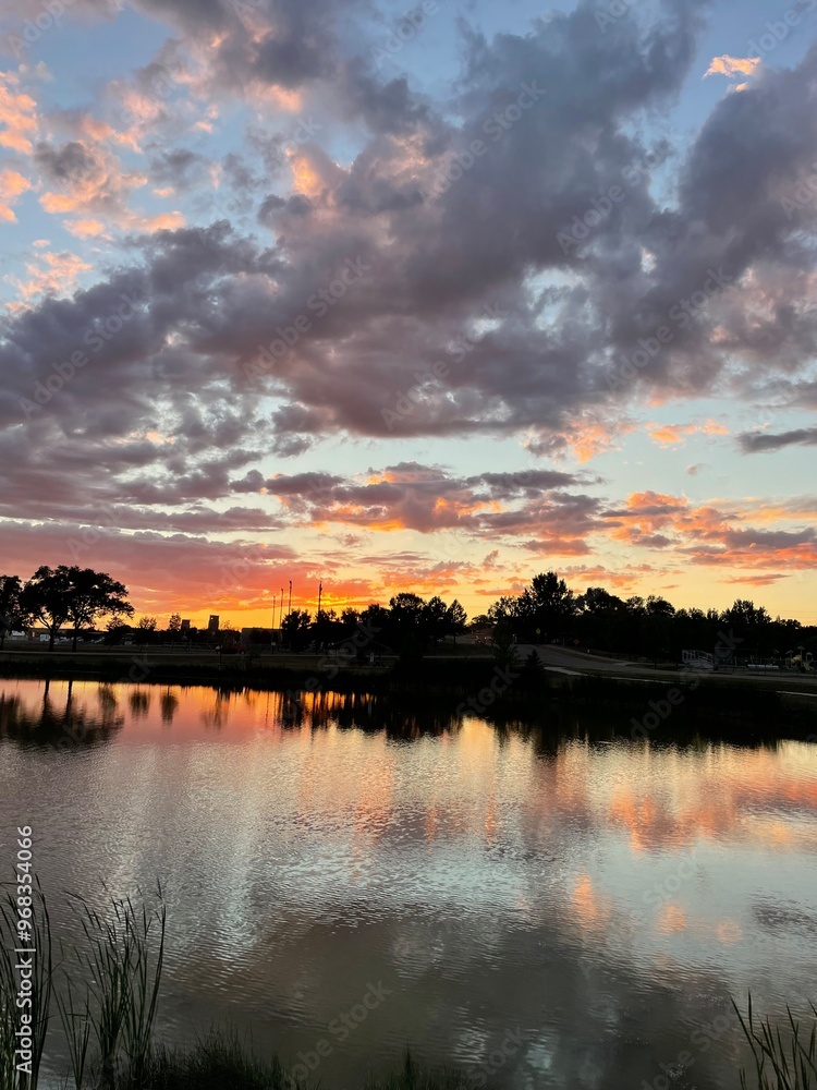Obraz premium sunset over the river