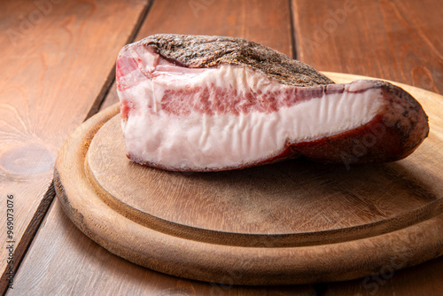 Guanciale, prodotto tipico italiano a base di carne speziata utilizzata come condimento per varie ricette di pasta italiana, gastronomia europea  photo