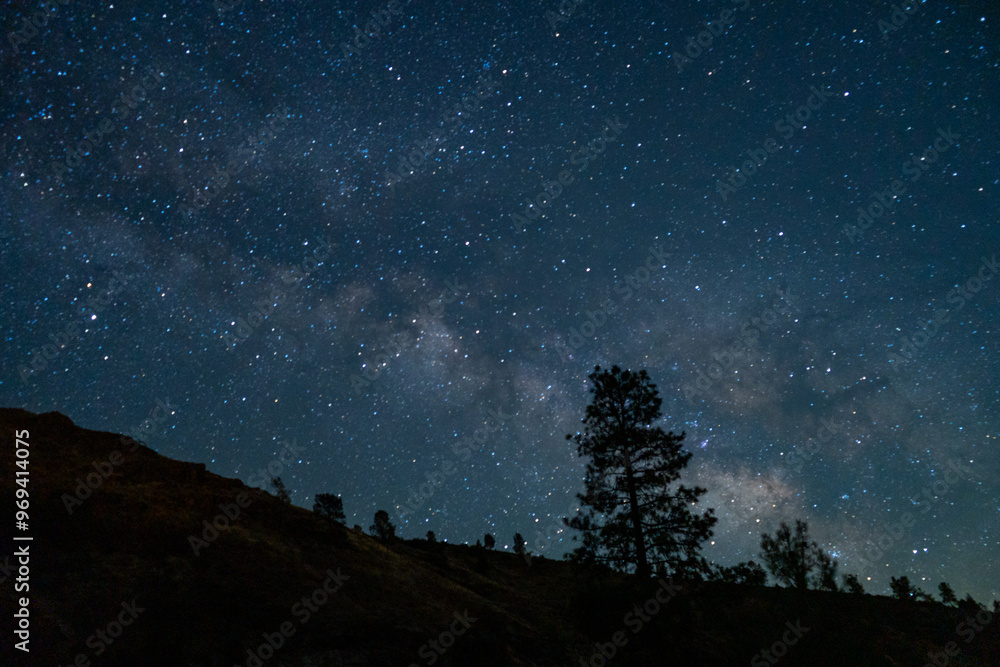 Stargazing and camping in Kernville, CA, beside the Kern River. Stargazing and camping in Kernville, CA, beside the Kern River.