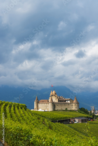 Foto Castle Chateau d'Aigle in canton Vaud, Switzerland