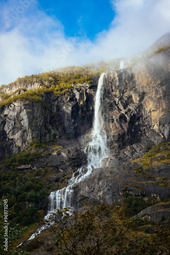 Jostedalsbreen Nationalpark, Volefossen