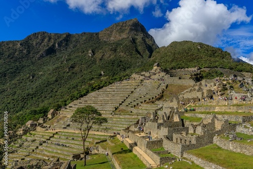 Fotografie Breathtaking view of Machu Picchu with its ancient terraces and stone structures