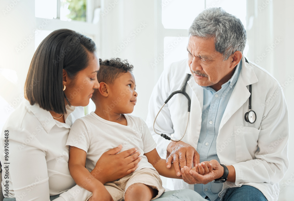 Obraz premium Mom, child and doctor with checkup for pulse, exam or test on health, flu or symptoms at home. Mother, kid or young son with cardiologist for consultation, medical care or visit on heart beat or rate