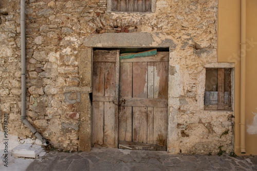 Obraz na płótnie The old village of Mesta is one of the main Mastihochoria villages on the Greek island of Chios. Stone houses, streets and villages of Chios . w salonie