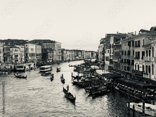 city grand canal
