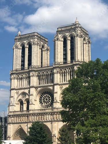 notre dame de city