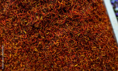 Obraz na płótnie Close-Up of Vibrant Red Safflower Petals in Turkey w salonie