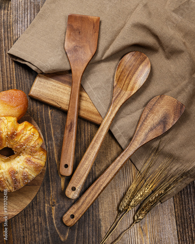 Canvastavla wooden ladles with ears of wheat and bread