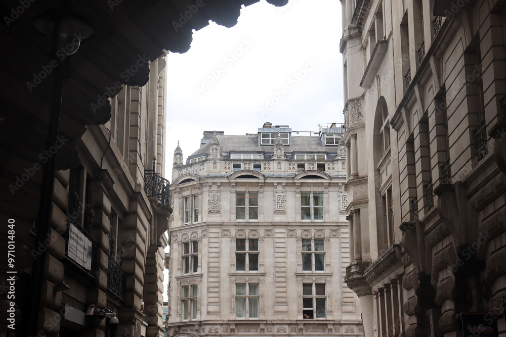 Altbaufassaden im Zentrum von London