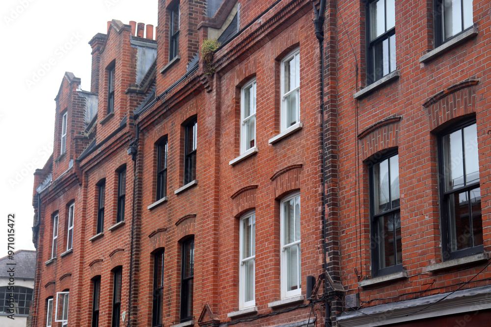 Fassaden von Altbauten im London East End