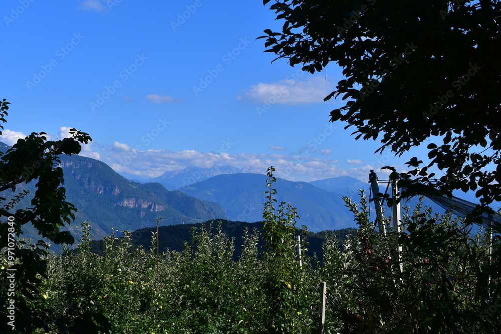 Schöne Landschaft bei Tisens in Südtirol
